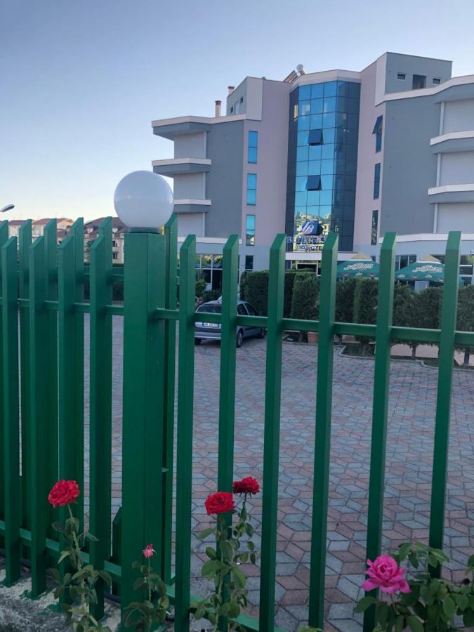 Blue Sky Hotel Golem  Exterior photo